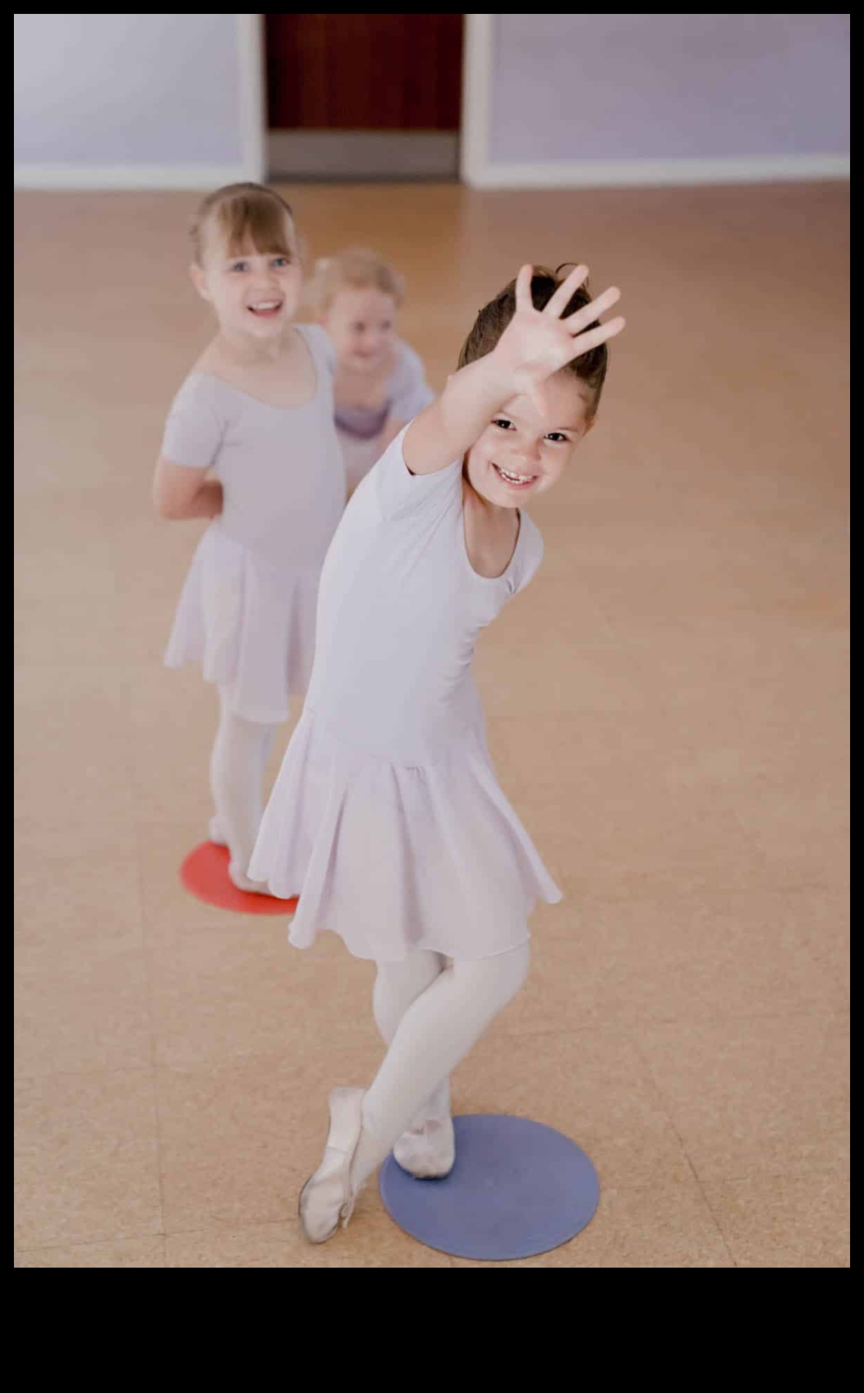 Ballet Buddies: Zarif ve Dengeli Çocuk Egzersizleri